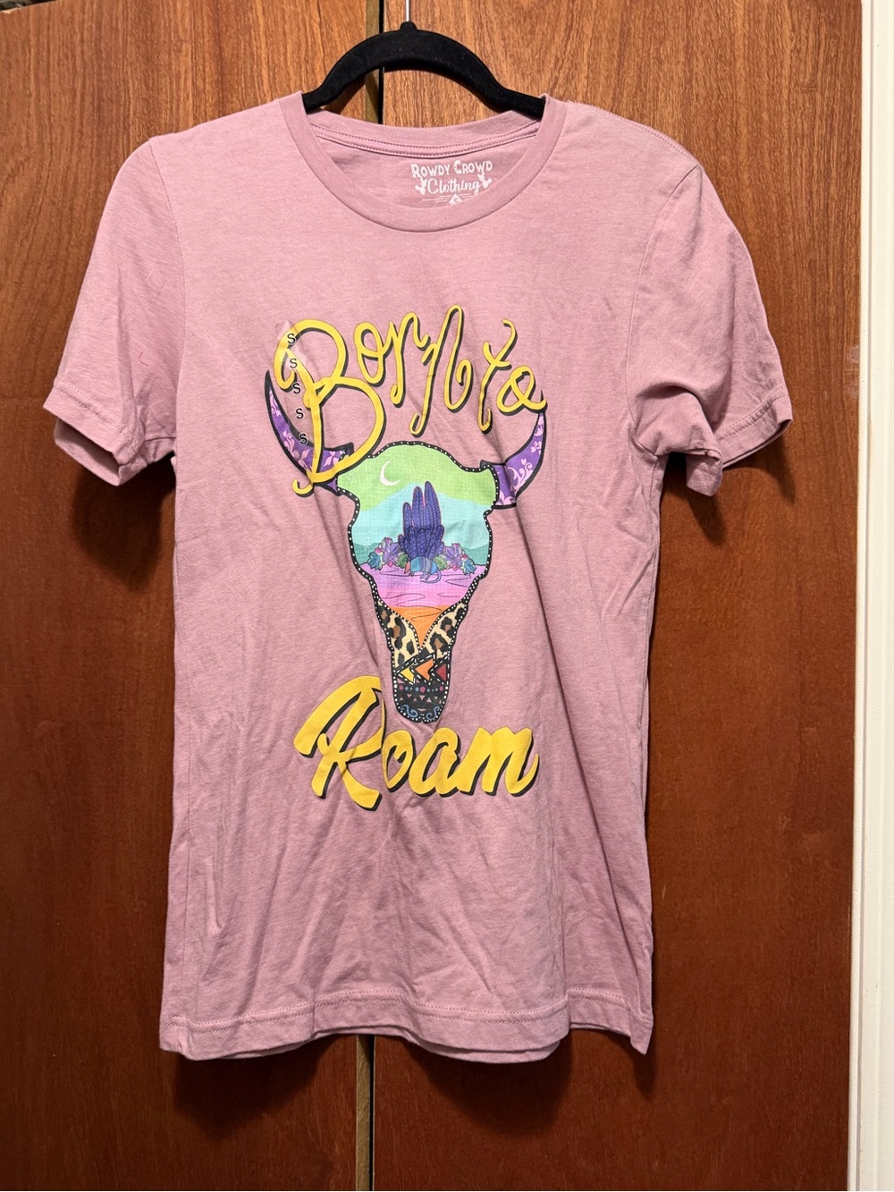 Rowdy Crowd 'Born to Roam' Purple Graphic Tee - Picture 1 of 5